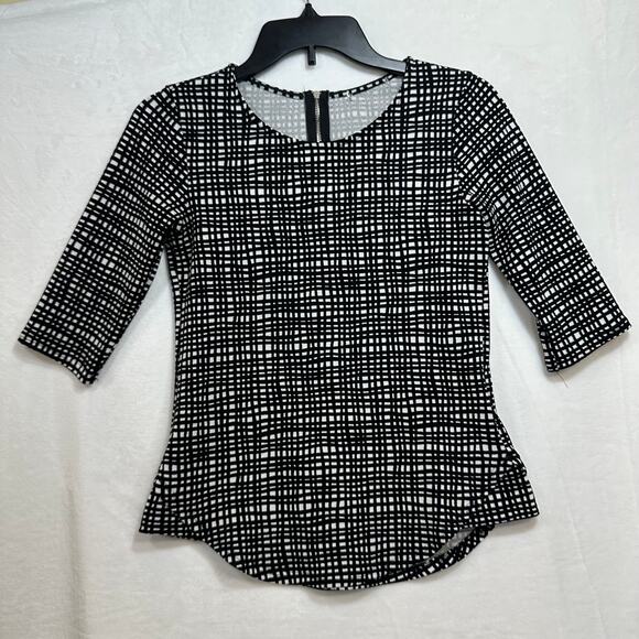 Bar III Women's XS Graphic Check Printed 3/4 Sleeve Top Blouse Formal Zip Back - Picture 1 of 8